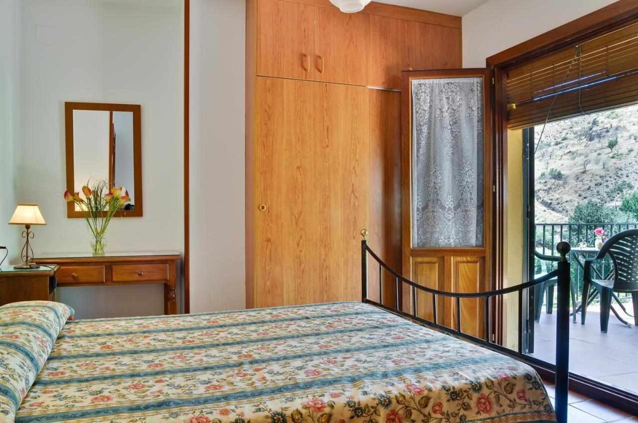 Casa Rural Las Huertas De Roque Monachil Eksteriør billede